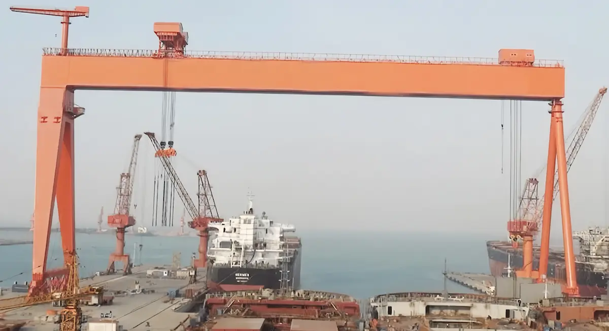 Port gantry cranes