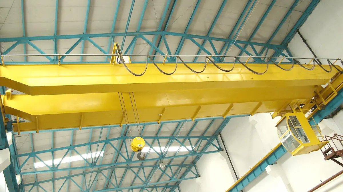 Standard-compliant overhead crane 1