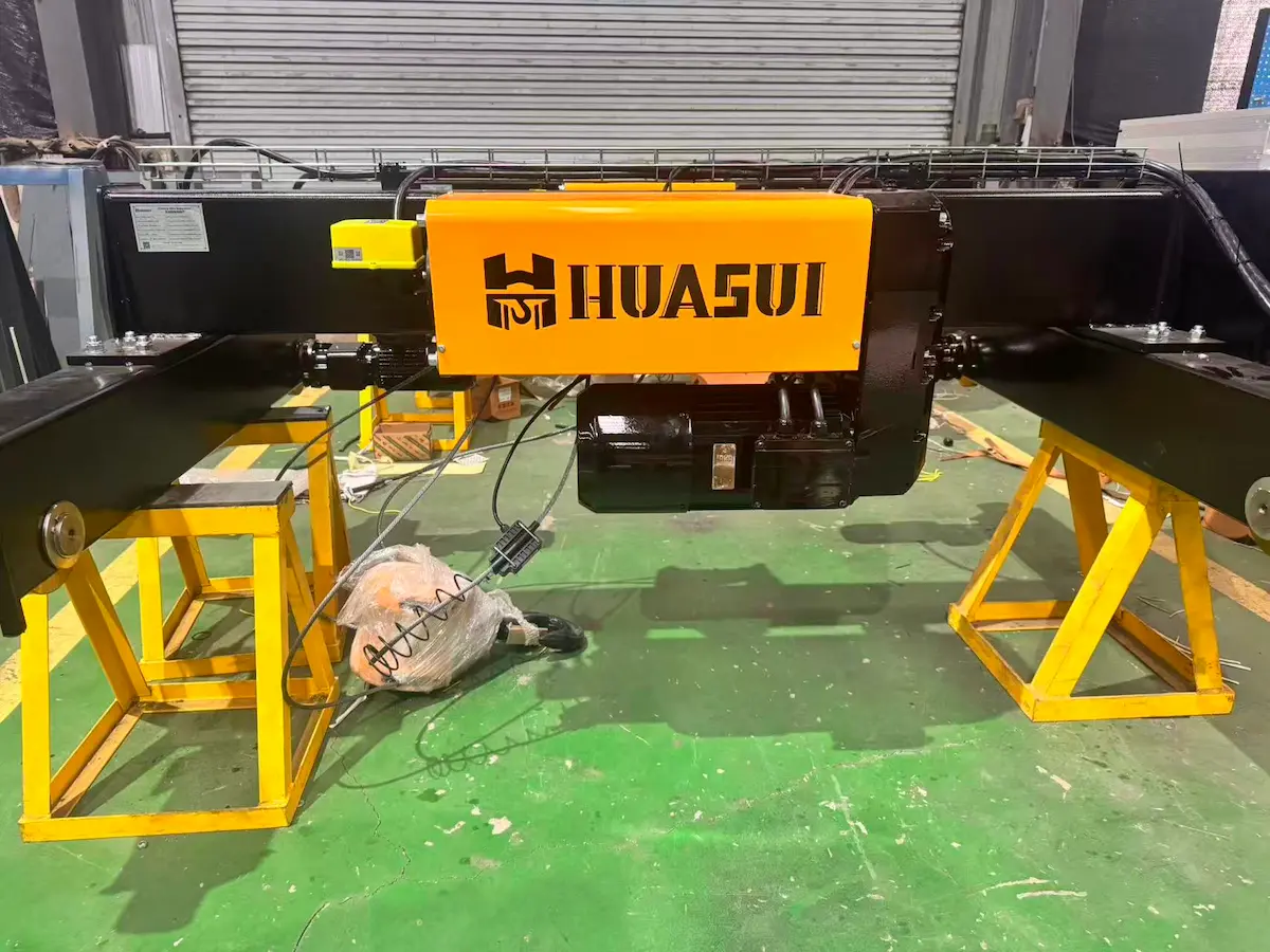 12-fem-standard-hoists-3