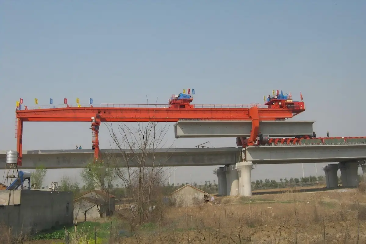 hscrane-bridge-girder-launcher-1
