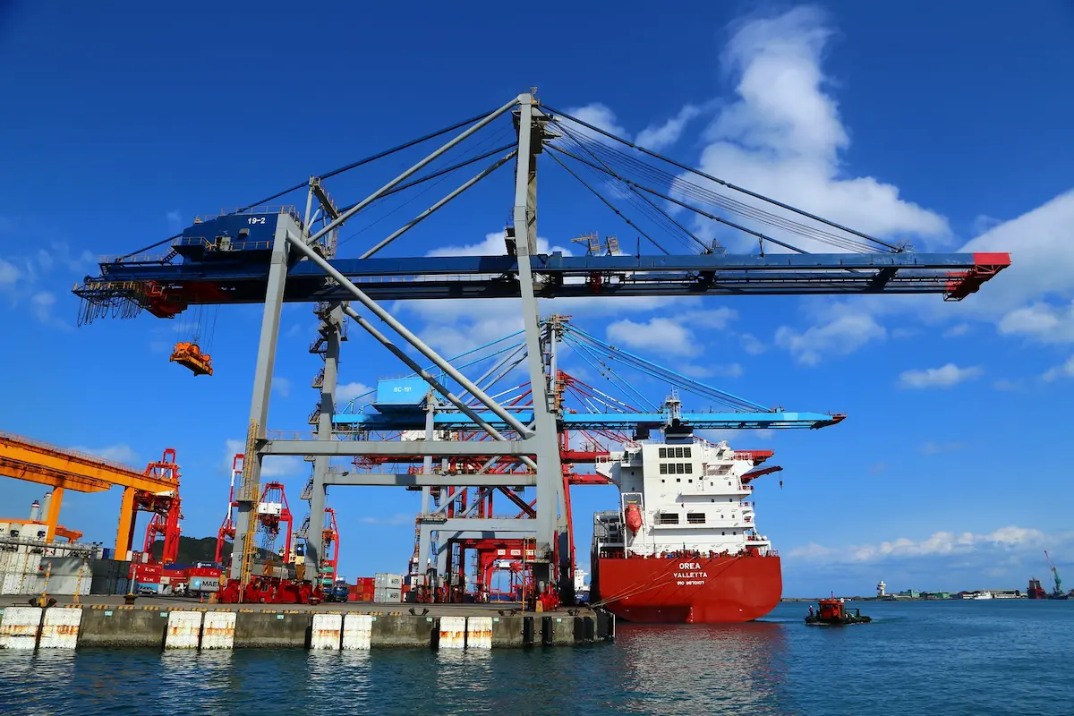 port-crane-2