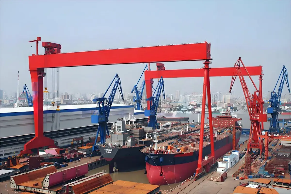 port-crane-3