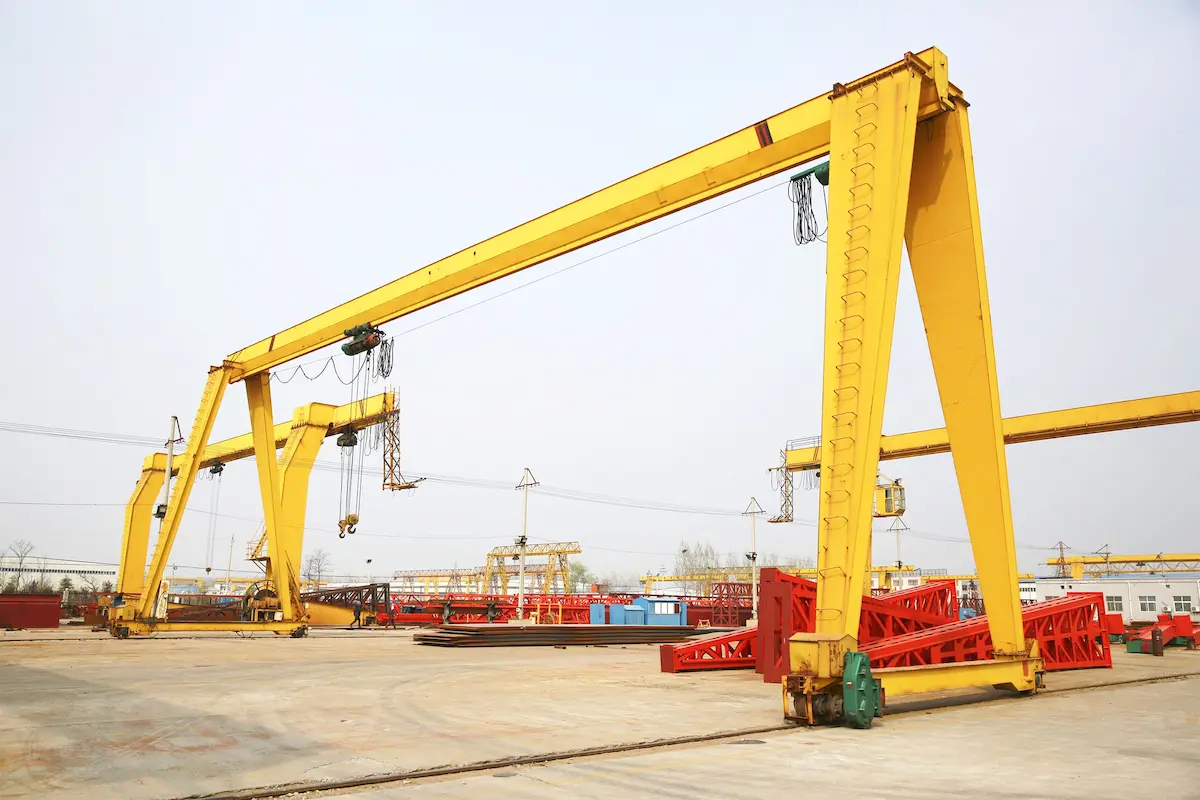 Gantry Cranes Ensuring Production Safety