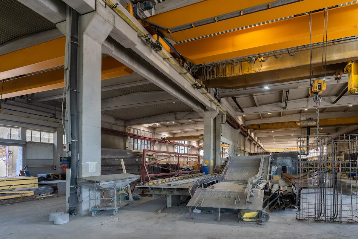Overhead Crane Selection in Concrete Factories