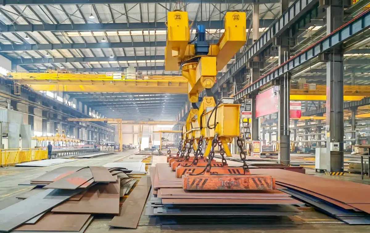 Case 1: Saudi Zamil Steel Large Steel Structure Manufacturing Base
