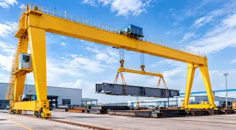 How Gantry Cranes Handle Heavy Outdoor Loads in Equipment Manufacturing